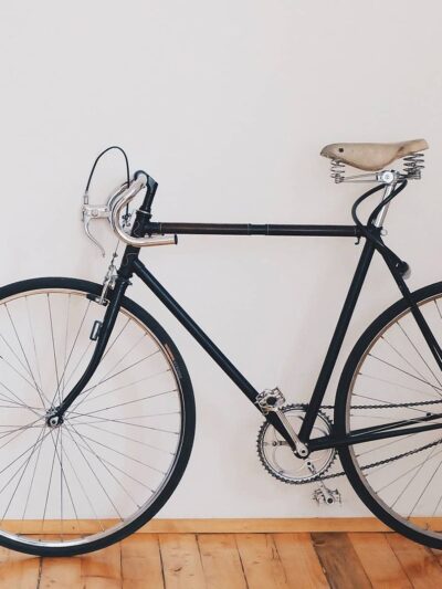 Vélo (réparation, achat, location)